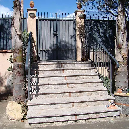 Archegeta Bed & Breakfast 3*